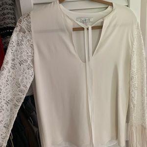 Alexis lace blouse